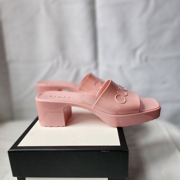 Gucci Women’s Rubber Slide Sandals (GG Embossed), Brand New, Pink, Size 40. - Picture 11 of 16